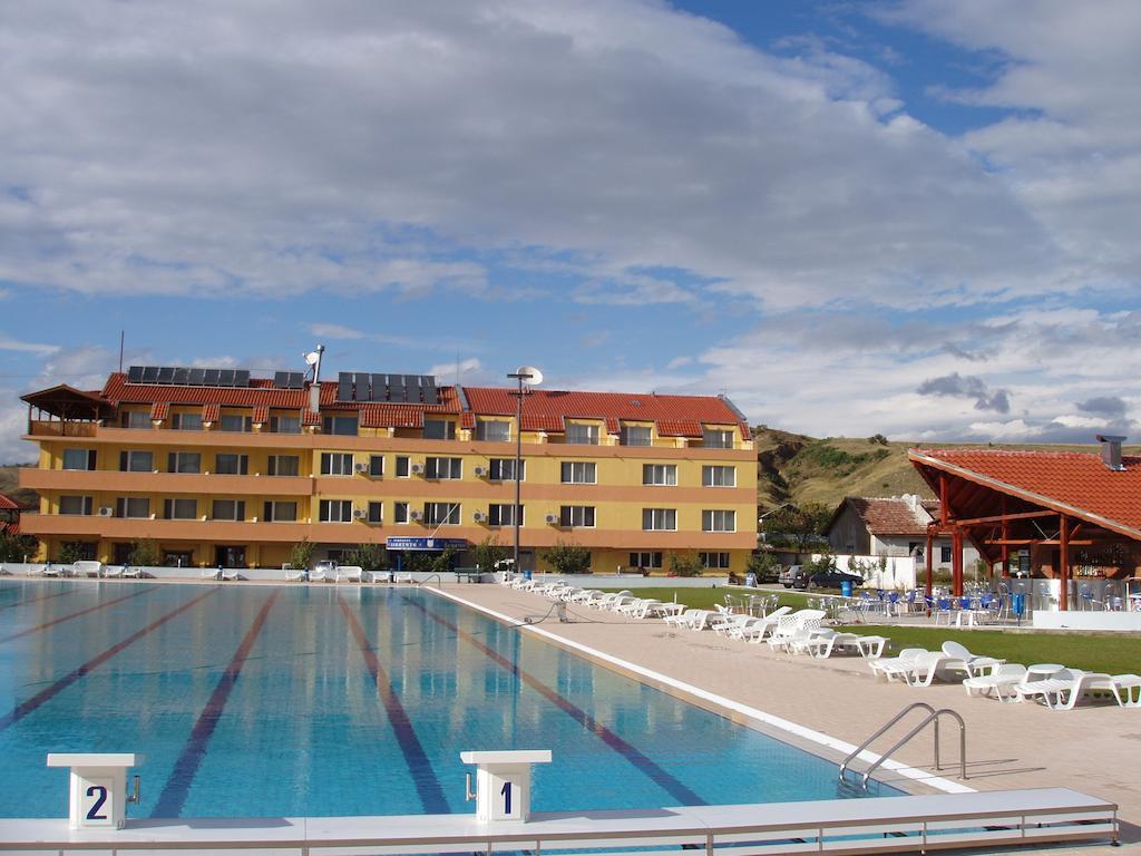 Komitite Complex Chuchuligovo Εξωτερικό φωτογραφία